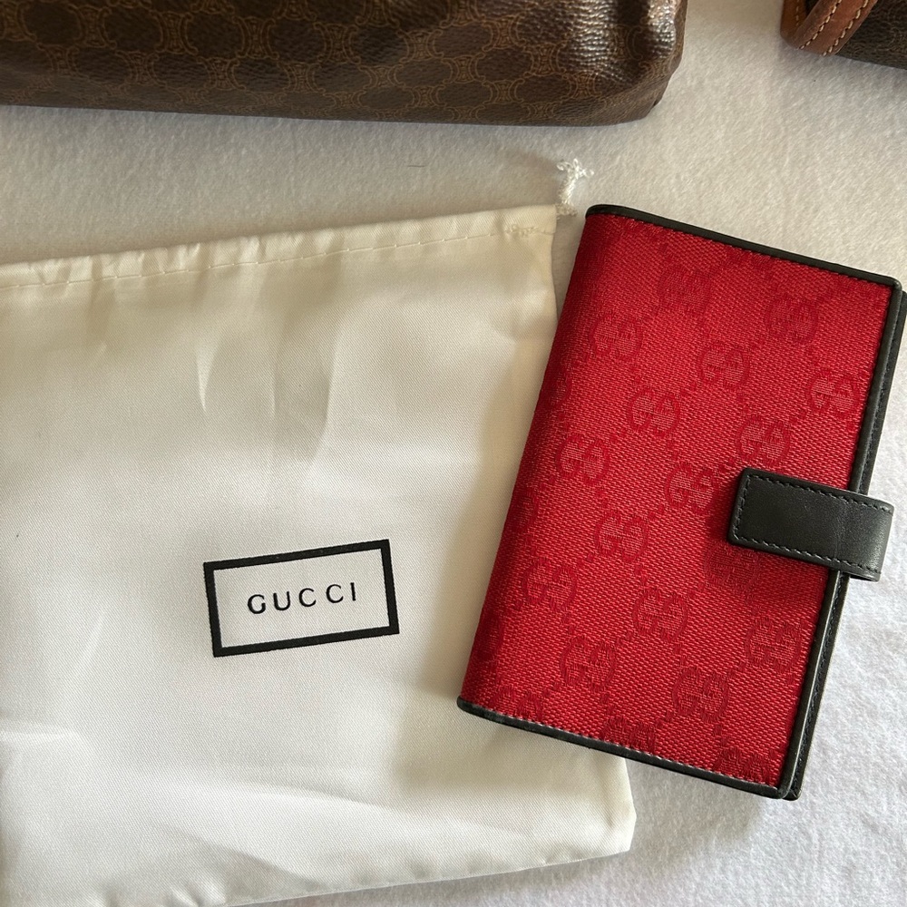 Gucci Red and Black Leather Logo Wallet